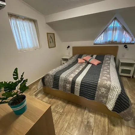 Apartmán Fuered Apartmanhaz *