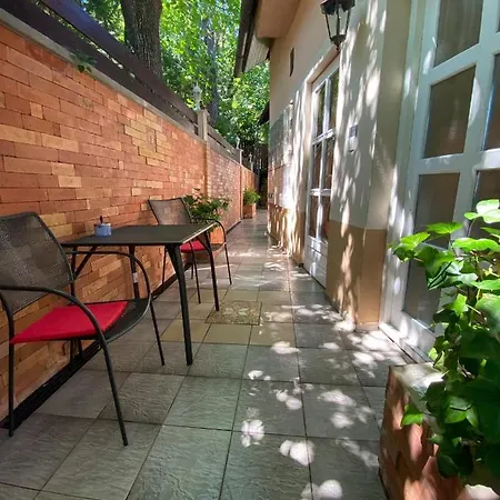 Διαμέρισμα Fuered Apartmanhaz