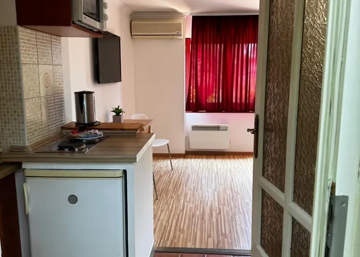 Fuered Apartmanhaz Balatonfüred